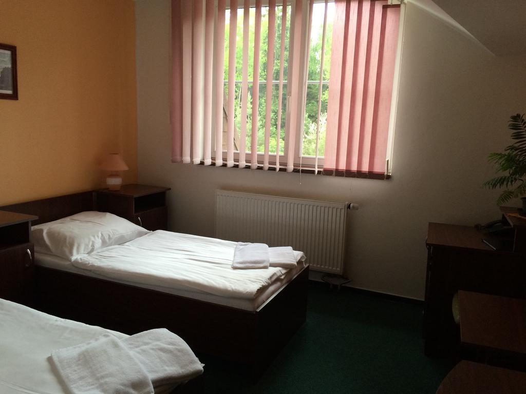 Hotel Schindleruv Haj Svitavy Habitación foto